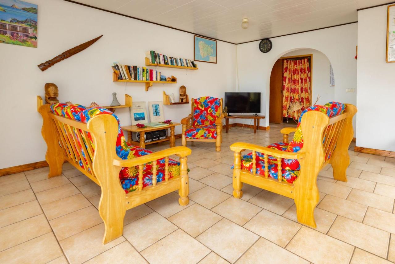 Pension Mave Mai Nuku Hiva Esterno foto